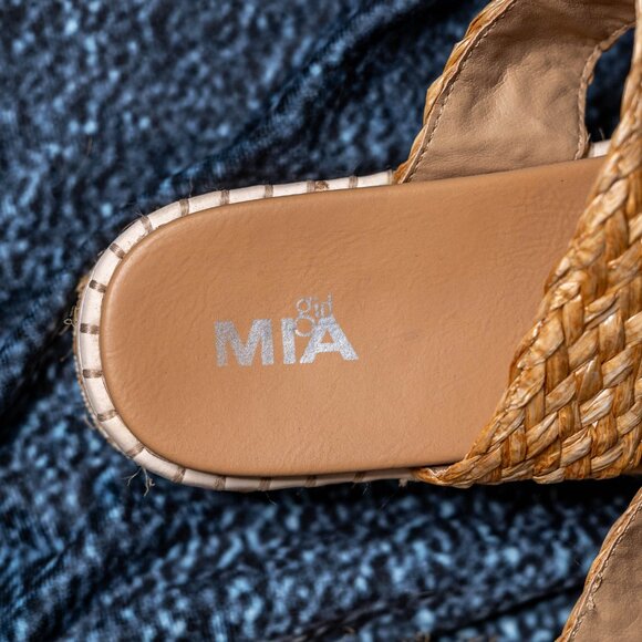 MIA Woven Platform Sandals – Size 8 - Picture 5 of 6